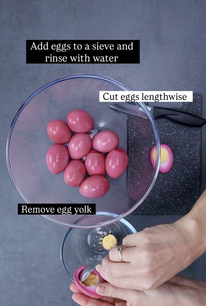 Colouring Eggs with Beets