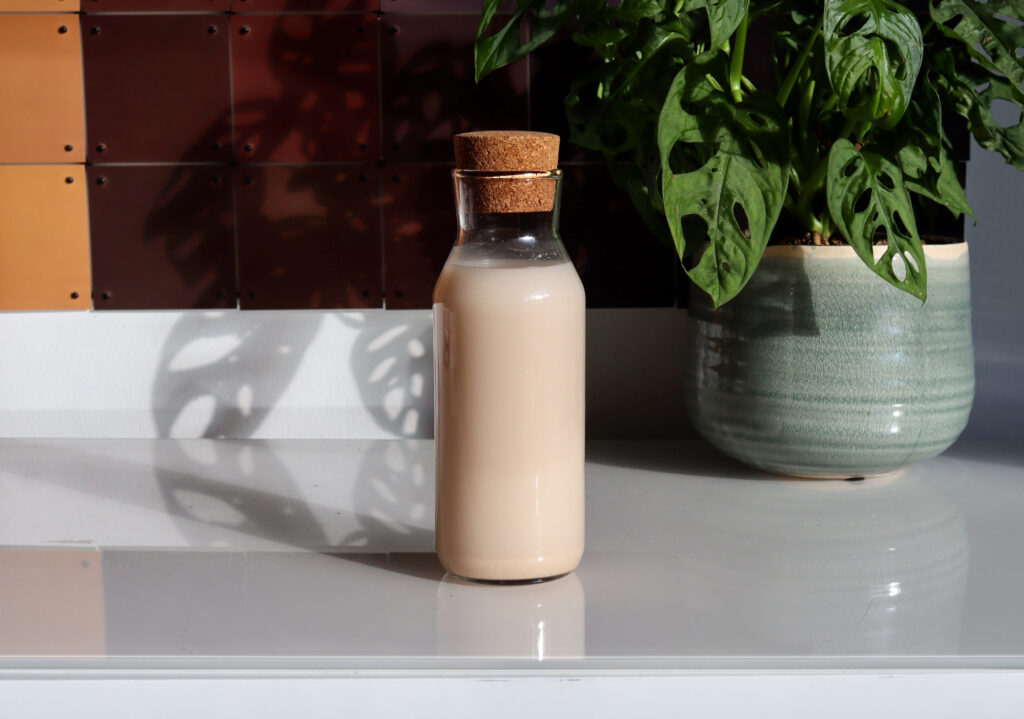 How to Make Almond Milk from Scratch 
