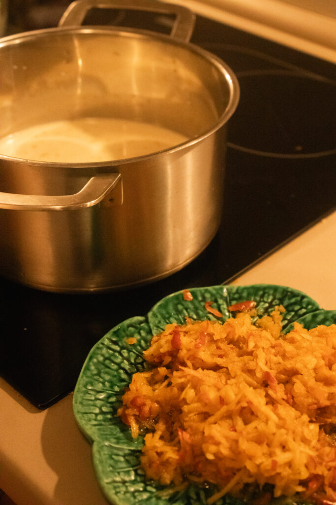 How to Make Apple Pie Overnight Oats