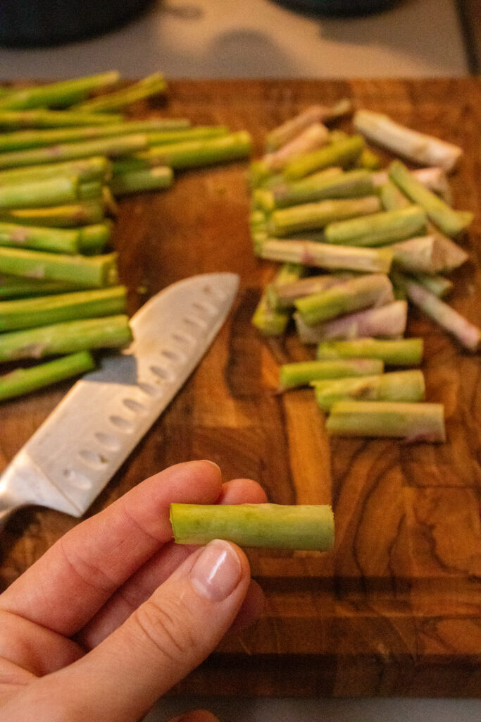 How to Clean Green Asparagus