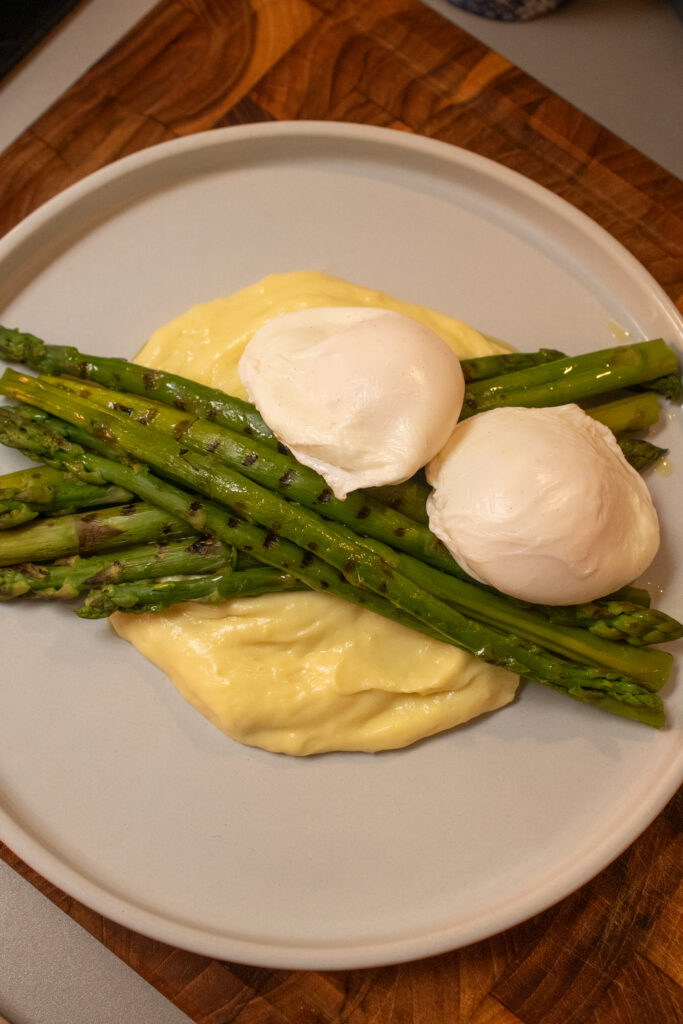 Green Asparagus with Mashed Potatoes and Poached Eggs